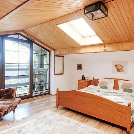 펜션 Cozy In With Sauna Mechowo