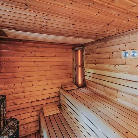 Cozy In With Sauna Casa de Férias